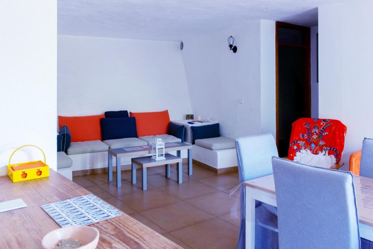 Large On A Tranquil Organic Farm * Frontera